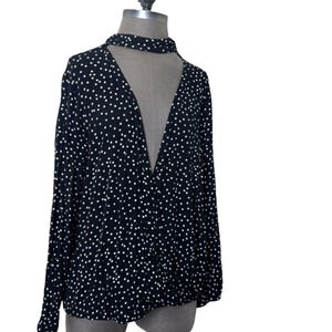 Torrid 1XL Womens Black White Polka Dot Blouse * Flaw